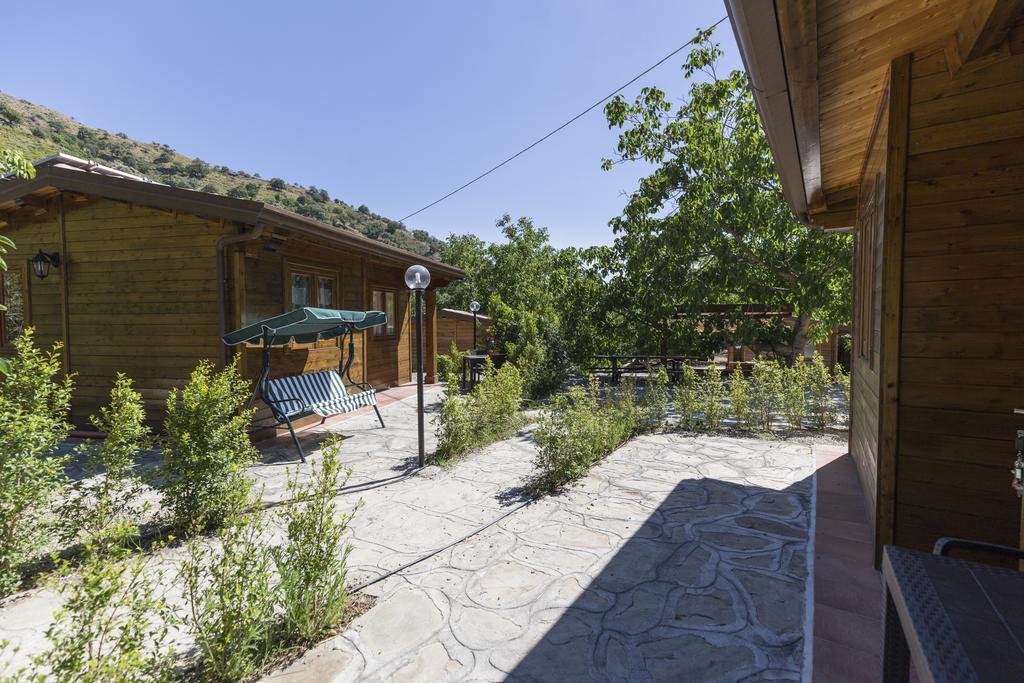 Profetina Village Motta Camastra Luaran gambar