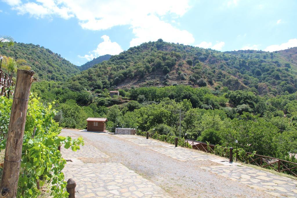 Profetina Village Motta Camastra Luaran gambar