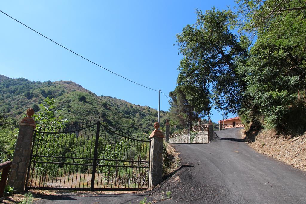 Profetina Village Motta Camastra Luaran gambar